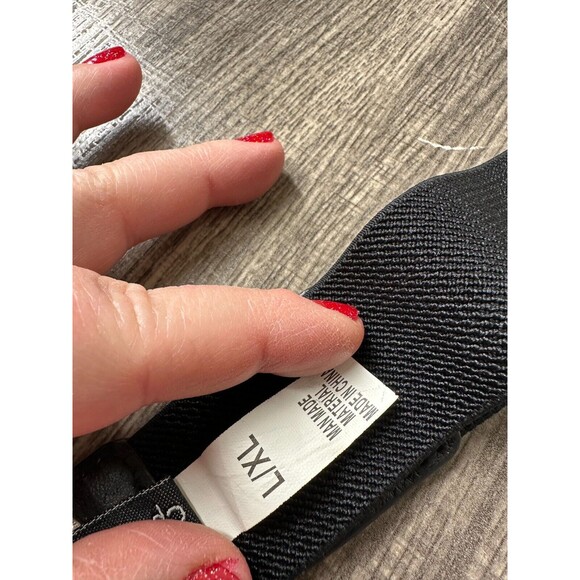 Charming Charlie Stretch Belt Women's L/XL Silver Tone Snap Closure Elastic Band - Picture 4 of 5